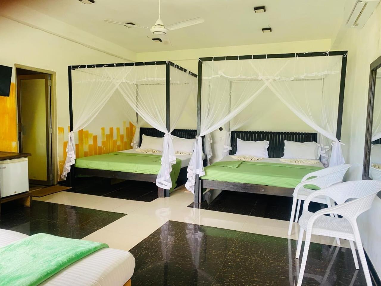 Bed and Breakfast Leisure Land Galle Exterior foto