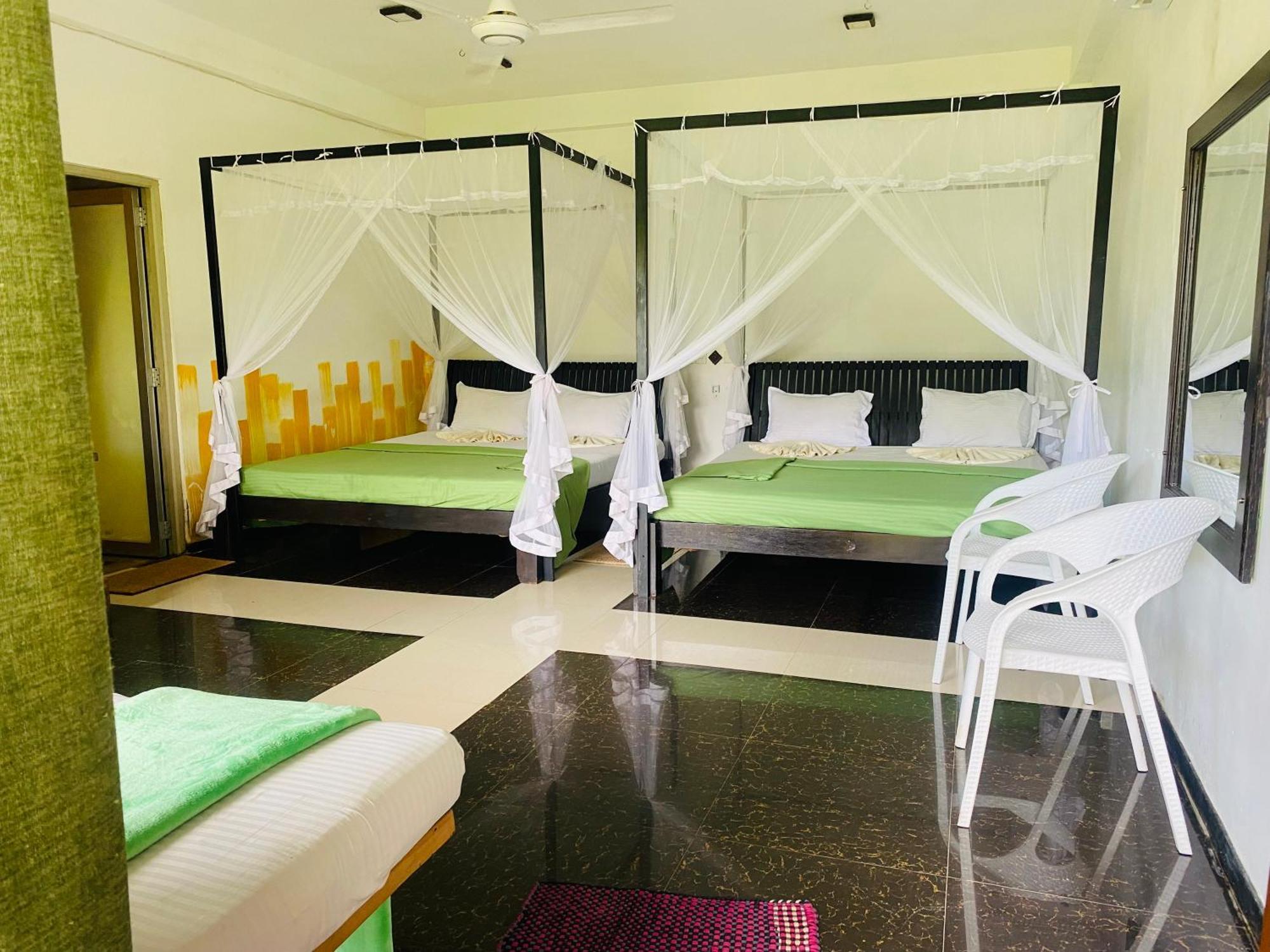 Bed and Breakfast Leisure Land Galle Exterior foto